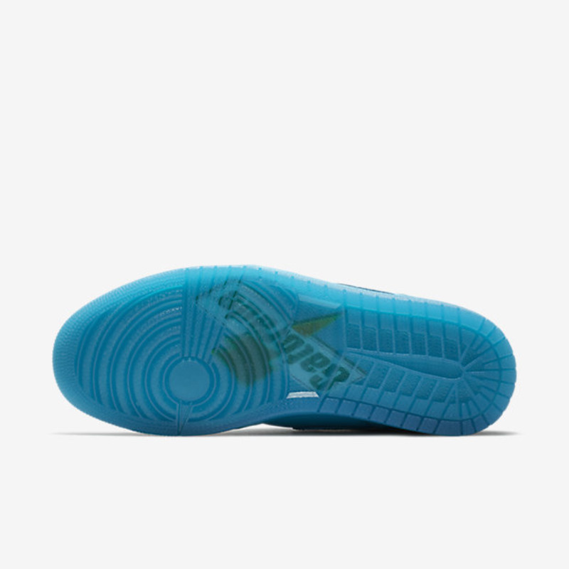 Air jordan best sale gatorade blue